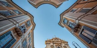 भास्कर अपडेट्स: नीता अंबानी को सामाजिक कार्यों के लिए ह्य… भास्कर