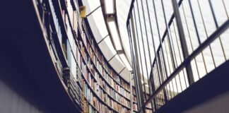 मंदिर से लौट रही थीं आयुषी, काल बनी रोपवे की रस्सी; महासम… मंदिर