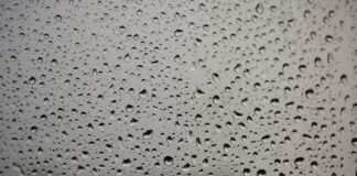 UP Weather Today: घनन घनन घिर आए बदरा, कहीं पर तेज हवा, क… Weather