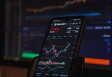 Dhurandhar Stocks: शेयर बाजार के 'धुरंधर' ये 5 … Dhurandhar