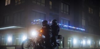 रात भर स्टार्ट रखी बाइक, कमरे में भरती गई 'जहरीली गै… रात