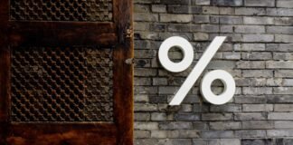 वेदांता ने तय किया डिविडेंड का रिकॉर्ड डेट, फिर भी 4% से … वेदांता