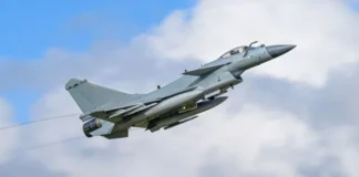 चीन से J-10CE फाइटर जेट खरीदने की तैयारी में बांग्लादेश, ड्राफ्ट पर बातचीत जारी