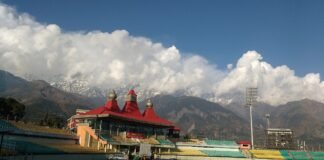 डकवर्थ लुईस नियम क्या है और क्रिकेट में कैसे काम करता है? डकवर्थ लुईस नियम
